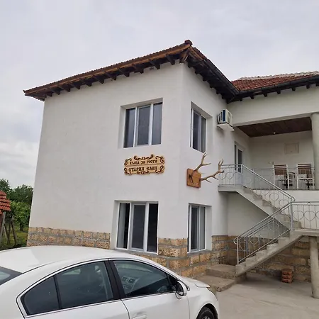 Дом отдыха къща стария елен Krivini