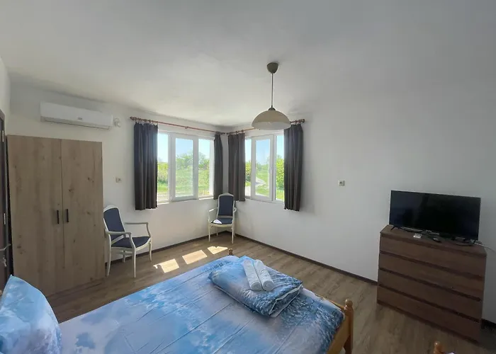 къща стария елен