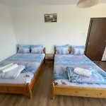 بيت للعطل къща стария елен
