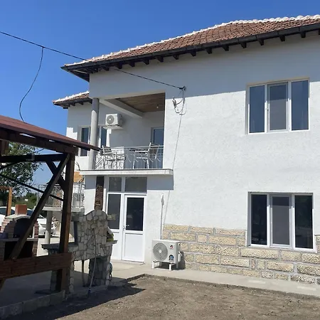 къща стария елен 펜션