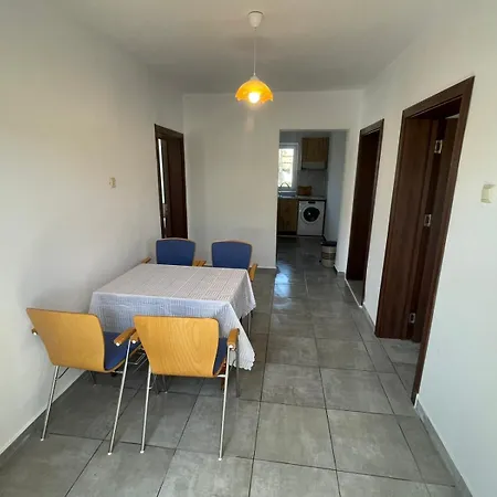 къща стария елен *