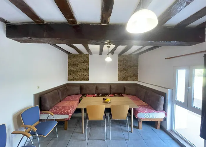 къща стария елен