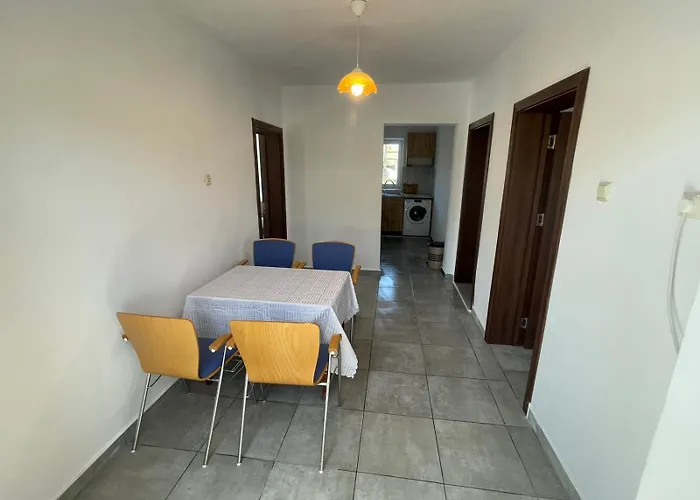 къща стария елен *